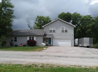 2110 Jefferson Ave, Fayetteville, IL 62258