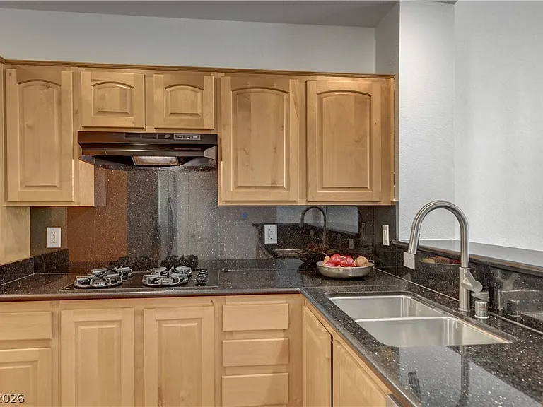 55 E Agate Ave #304 — Photo 12