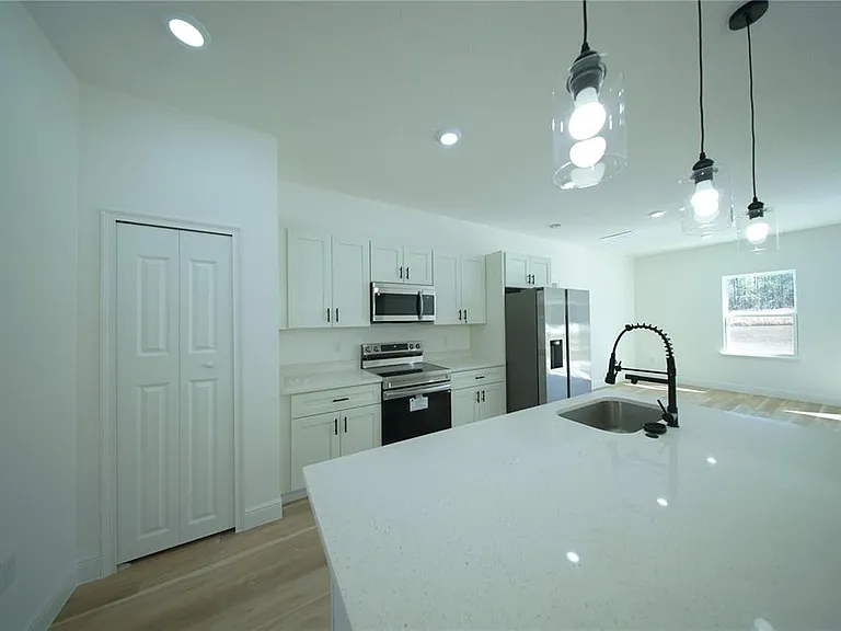 13753 SW 79th Terrace Rd — Photo 3