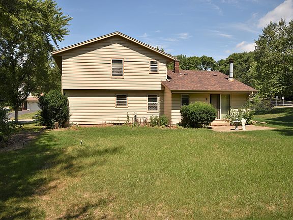 2nd image of 2335 Kensington Dr