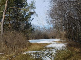 6506 W Freistadt Rd, Mequon, WI 53092