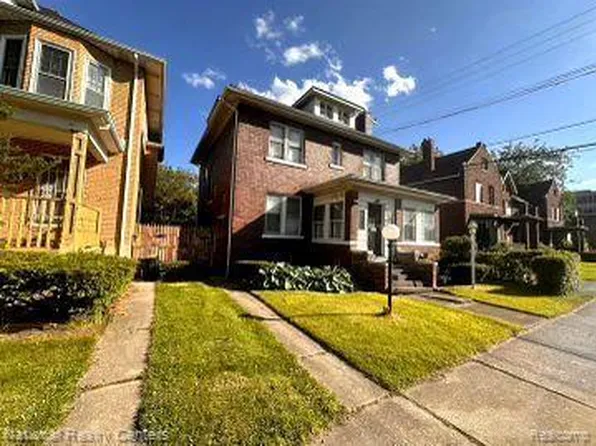 24 Tennyson St, Highland Park, MI 48203