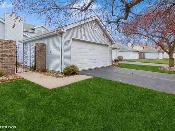 117 Bluegrass Dr, Schererville, IN 46375