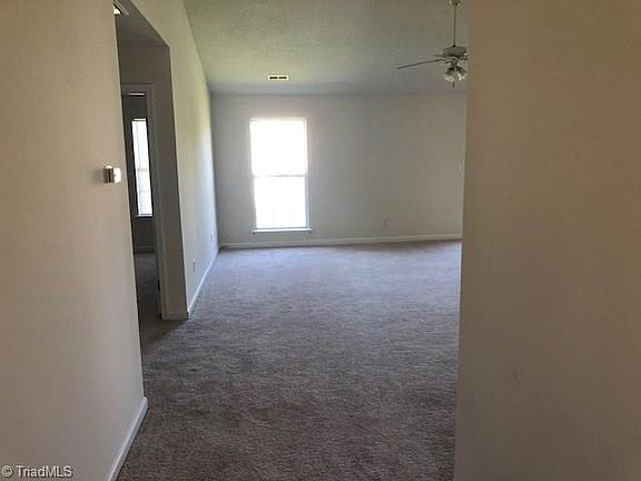 4th image of 4019 Landerwood Dr