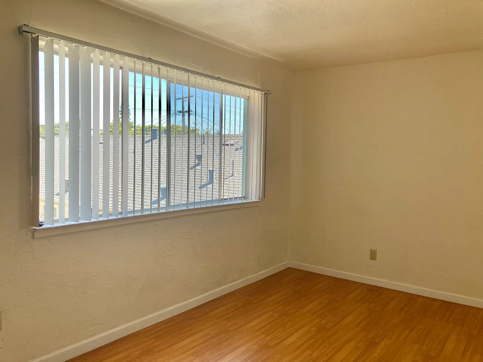2 bed, $2,750 — Photo 4