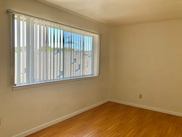 2118 Spaulding Ave #5 — Photo 4