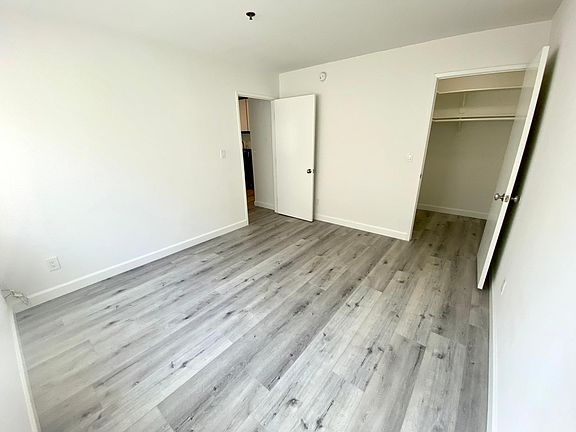 4th image of 500 S Saint Andrews Pl APT 304