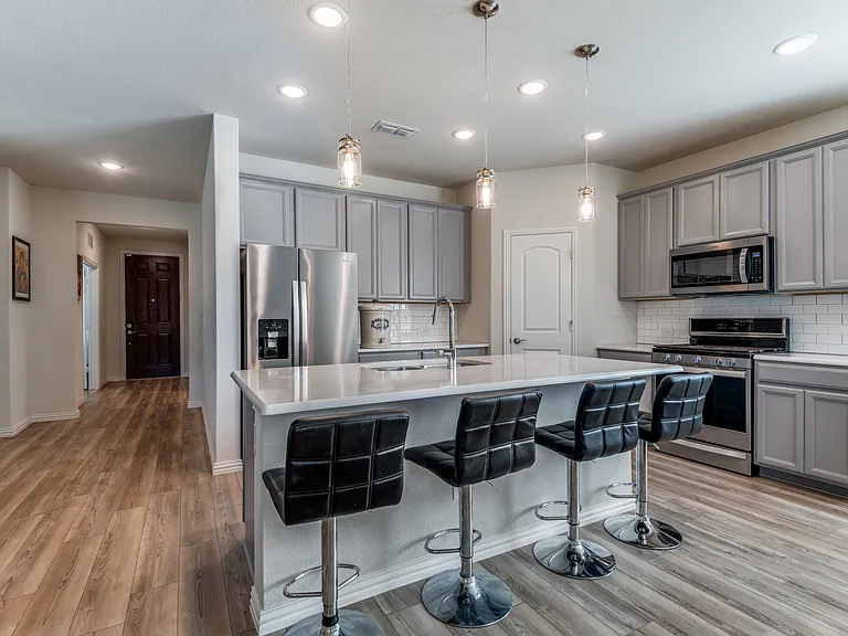 8715 Royal Star Rd — Photo 15