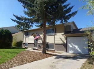 795 Mobile St, Aurora, CO 80011