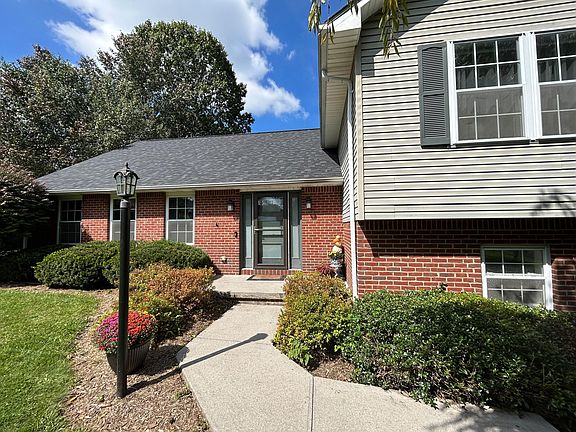 4th image of 250 Sunshine Dr