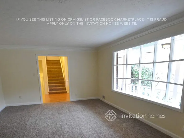 2433 Shipshire Pl — Photo 8