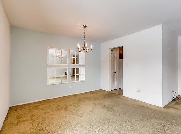 5th image of 1730 Hinman Ave APT 2D