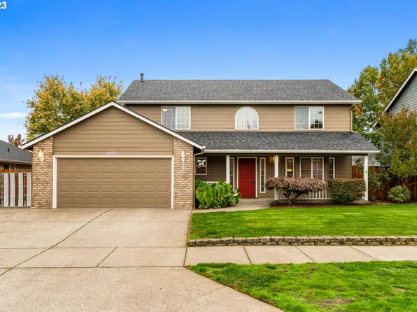 1019 Parkmeadow Dr SW, Salem, OR 97303