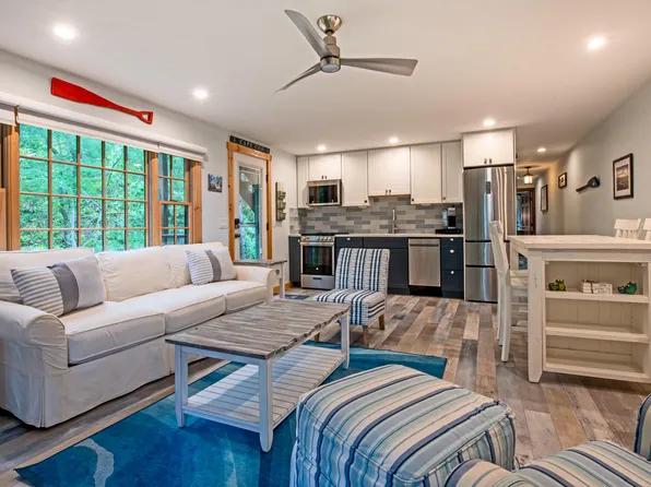 690 Commercial Street #U8A, Provincetown, MA 02657
