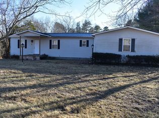 2417 Lakeshore Rd, Bean Station, TN 37708