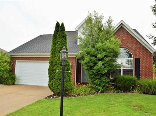 8627 Elizabeth Ln, Evansville, IN