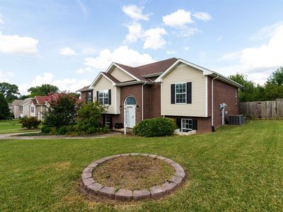 3327 Greenspoint Dr, Clarksville, TN, 37042