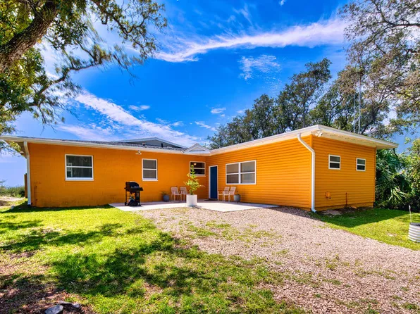 1391 Alligator Dr, Alligator Pt, FL 32346
