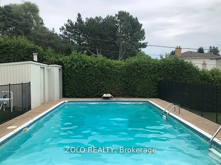 74 Ladyslipper Ct — Photo 3