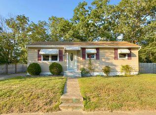 610 Cabot Dr, Browns Mills, NJ 08015