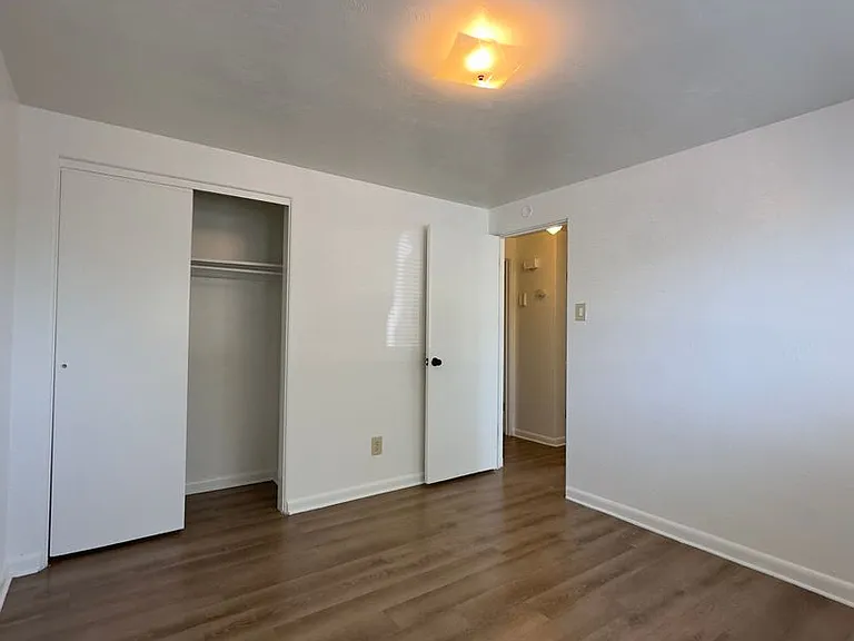 1679 Reed St — Photo 45