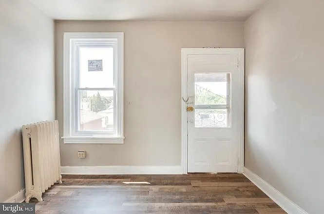 Cozy & Affordable Studio Apartment $925/Month — Photo 2