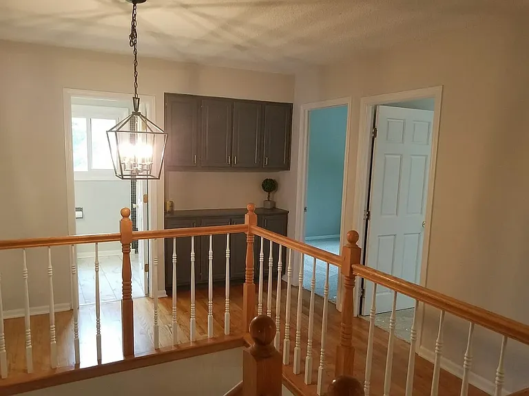 5730 Essex Ct — Photo 9