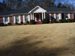 203 Maple Dr, Hogansville, GA 30230