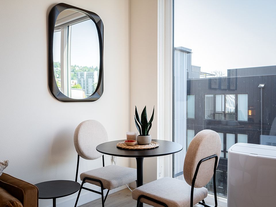 Studio A, 1BA, - 342SF - Dining Table