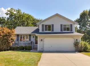 2505 SE 17th St, Des Moines, IA 50320