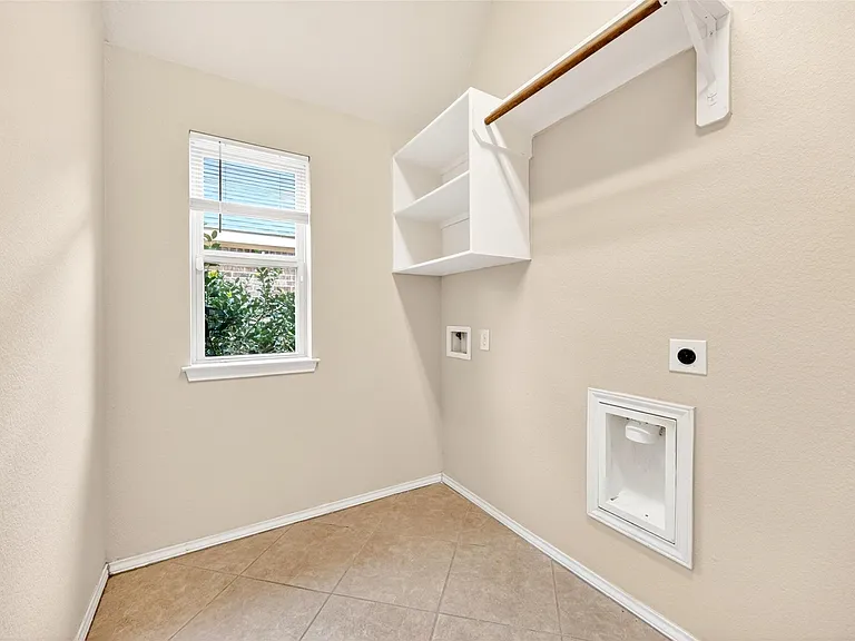 26303 Serenity Oaks Dr — Photo 26