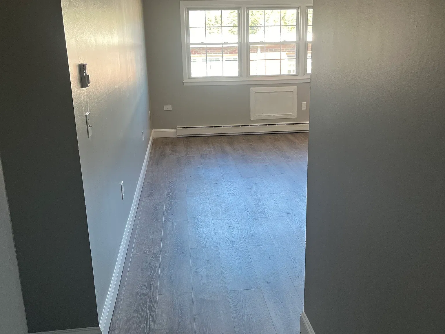 1 bed, 1.0 bath, 700 sqft, $1,550 — Photo 2