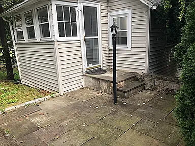 42 Lakeview Ave — Photo 18