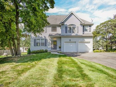 81 Clinton Ave, Budd Lake, NJ, 07828