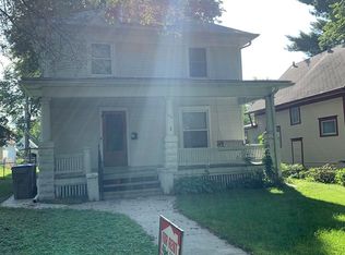 636 S 28th St, Lincoln, NE 68510