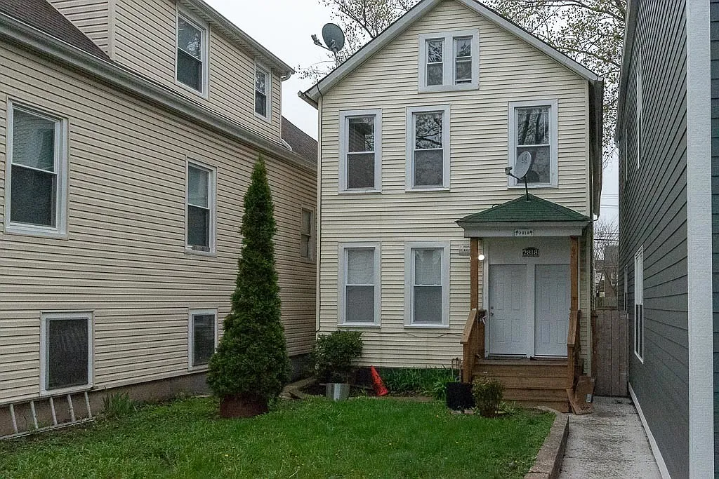 1 bed, 800 sqft, $1,850 — Photo 1