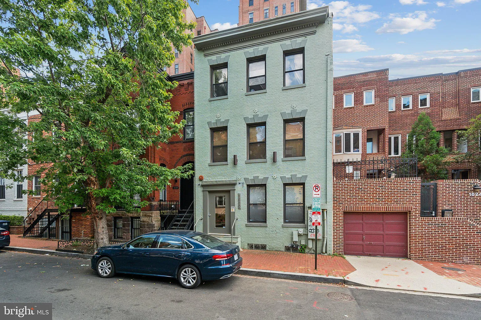 1620 Corcoran St NW APT C photo 1