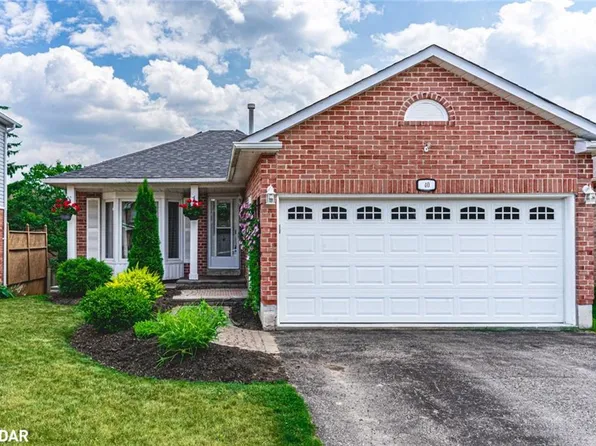 40 Grasett Cres, Barrie, ON L4N 6Z6