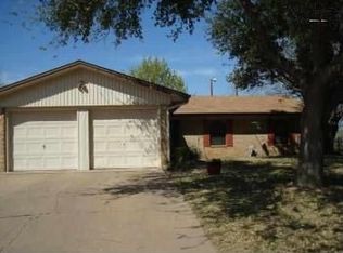 4640 Langford Ln, Wichita Falls, TX 76310