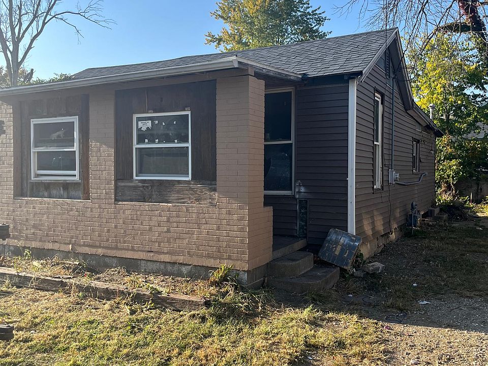 1st image of 2109 E Longshore Pl