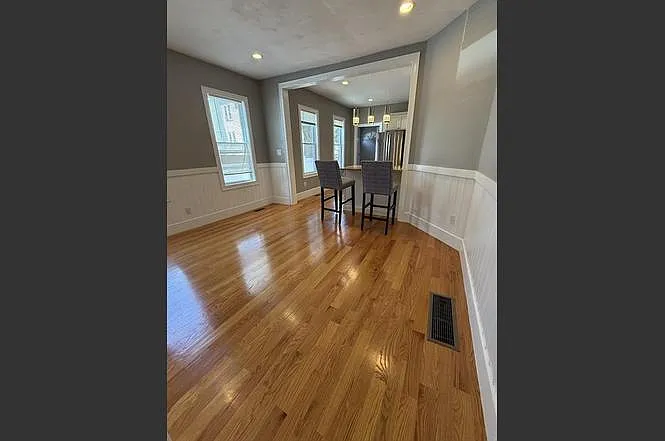 31 Ladd St #31 — Photo 3