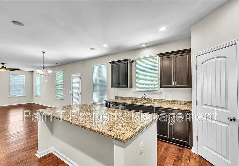 356 Casey Dr — Photo 19
