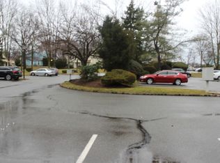 503 Maplecrest Rd, Edison, NJ 08820