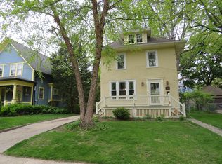 741 East Broadway, Waukesha, WI 53186