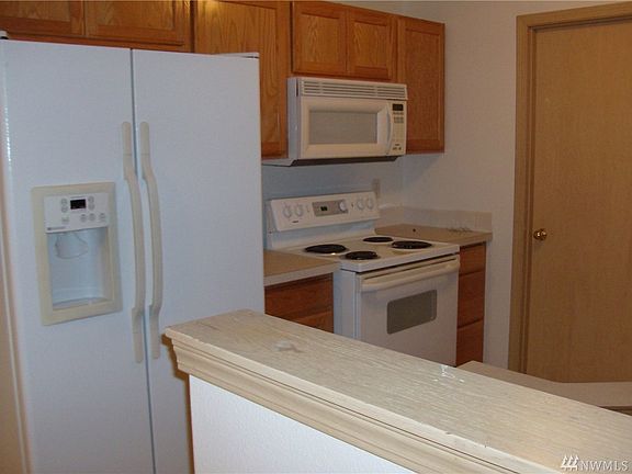 3rd image of 18010 37th Avenue Ct E