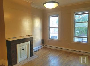 318 21st St #1, Brooklyn, NY 11215