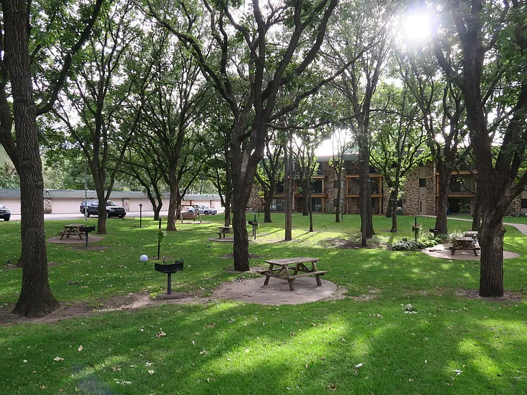 Garden Oaks Apartments — Photo 12