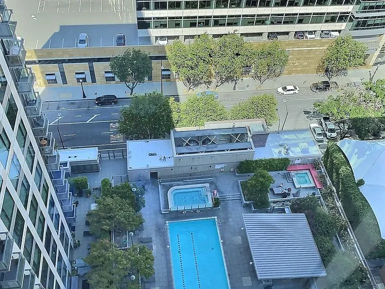 38 N Almaden Blvd #2006 — Photo 13