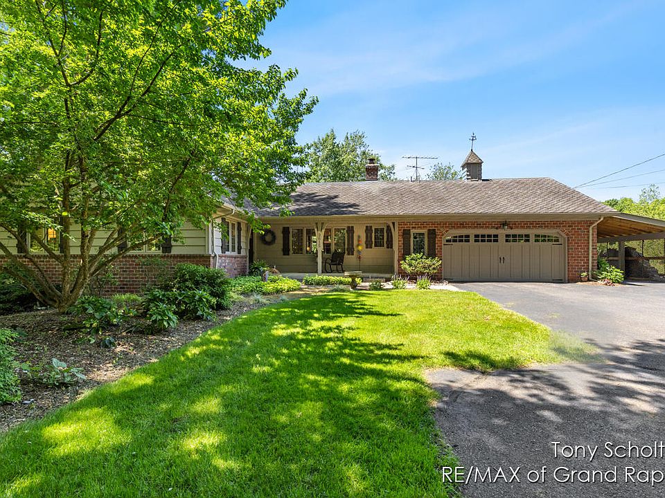 1st image of 3615 Wentworth Dr SW
