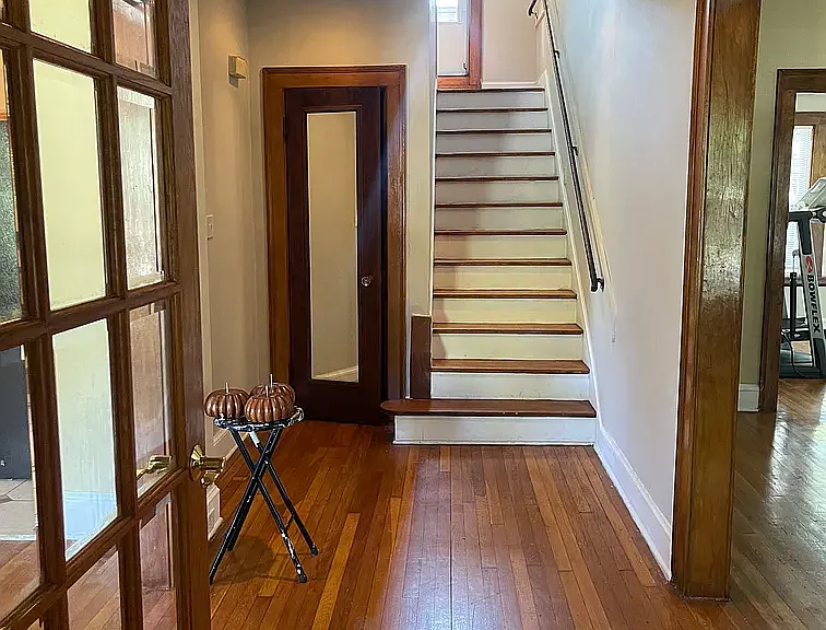 3062 Euclid Heights Blvd — Photo 7